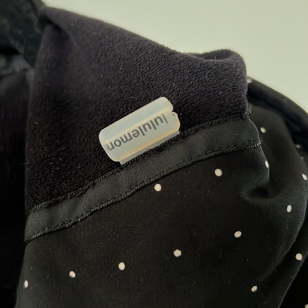 Lululemon Apres Yoga Polka Dot Hooded Jacket, M (10) - Picture 6 of 16